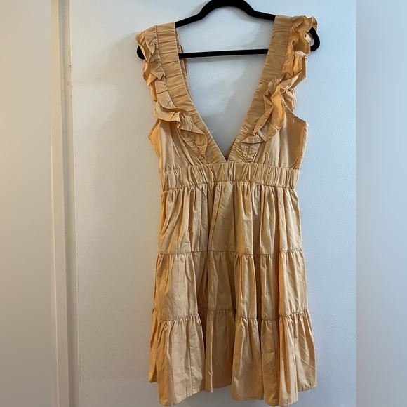 Abercrombie tiered ruffle dress - Picture 4 of 7